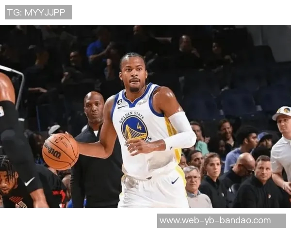 卡尔克布伦纳延续高效表现6投4中贡献13分7篮板领衔联盟命中率 卡尔克布伦纳延续高效表现6投4中贡献13分7篮板领衔联盟命中率