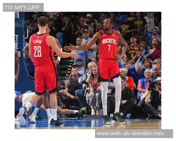 布朗谈上季射手众多现状变化积极寻找投篮机会提升表现 布朗谈上季射手众多现状变化积极寻找投篮机会提升表现