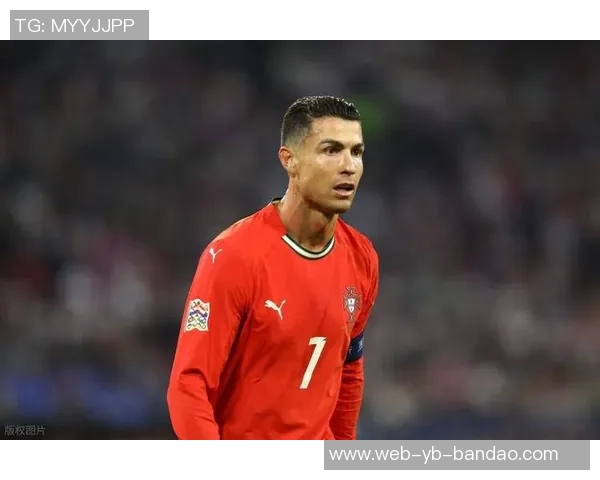 C罗正式入股综合格斗联盟WOWFC助力西班牙体育新篇章